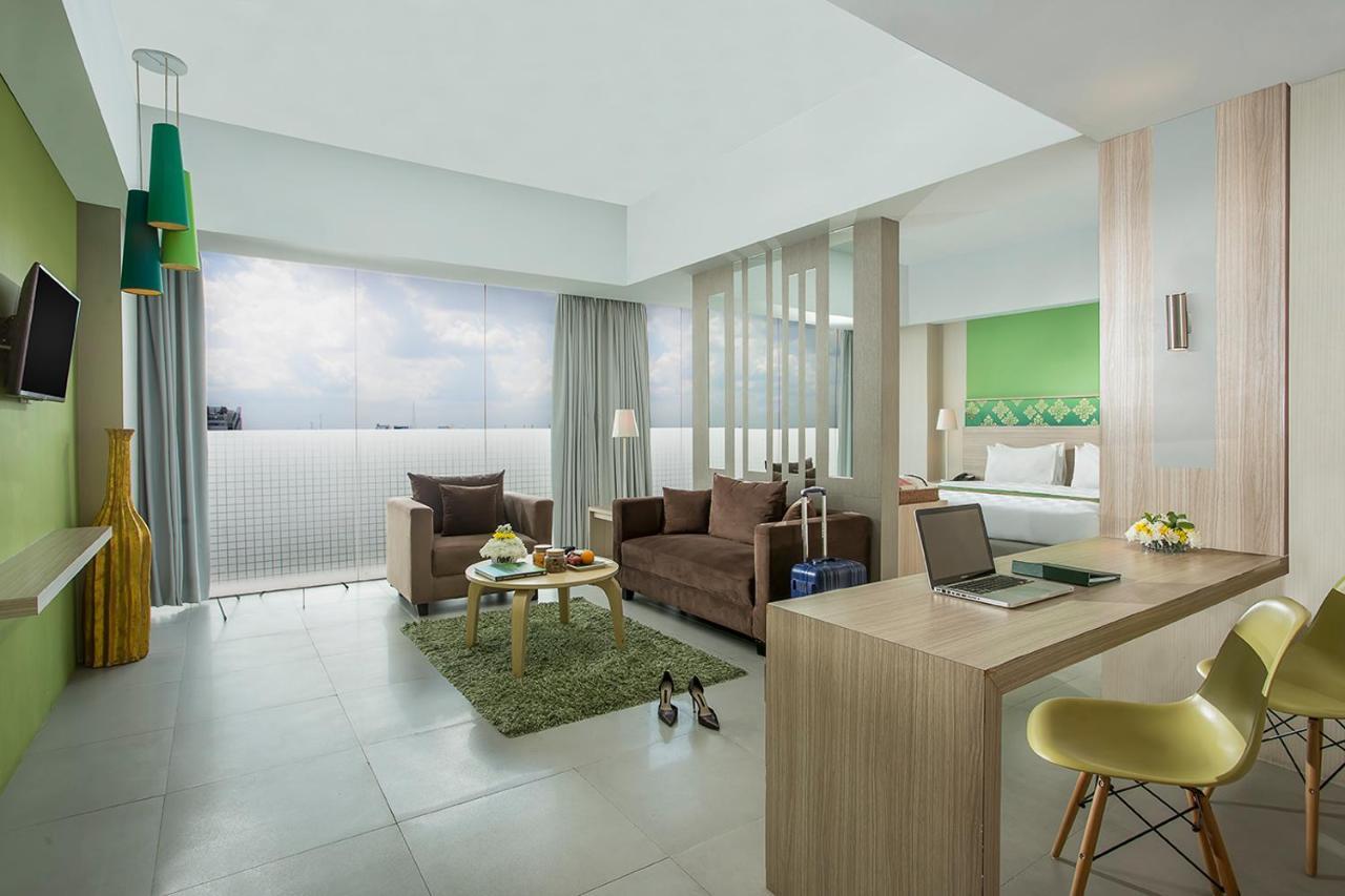 Khas Pekanbaru Hotel Exteriör bild