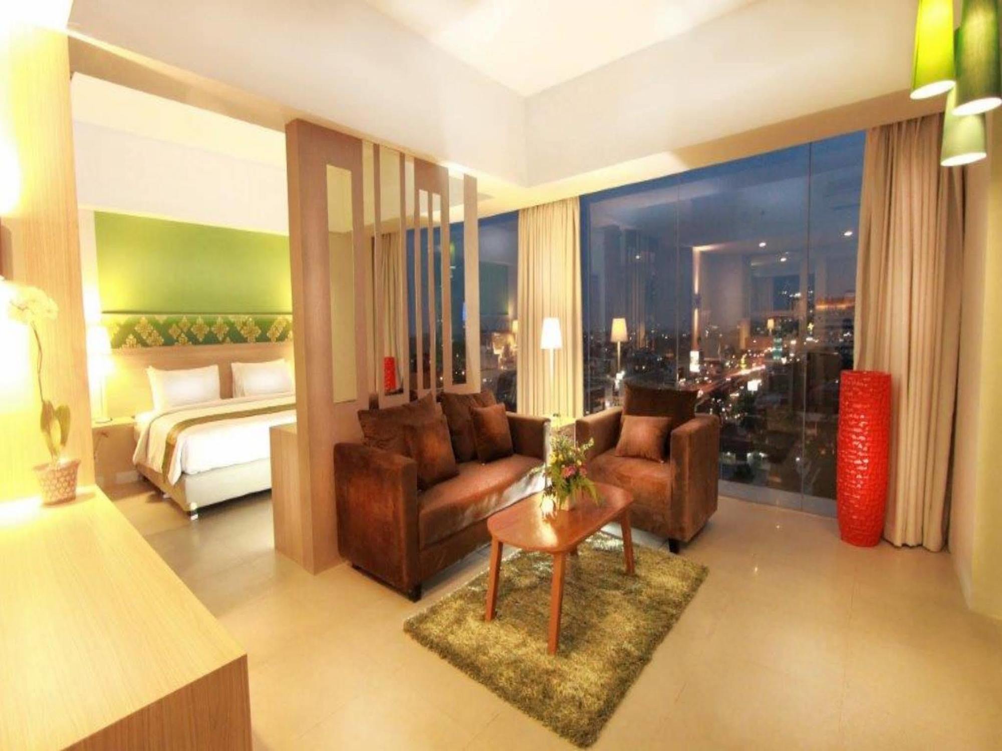 Khas Pekanbaru Hotel Exteriör bild
